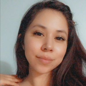 Meet your Posher, Diana